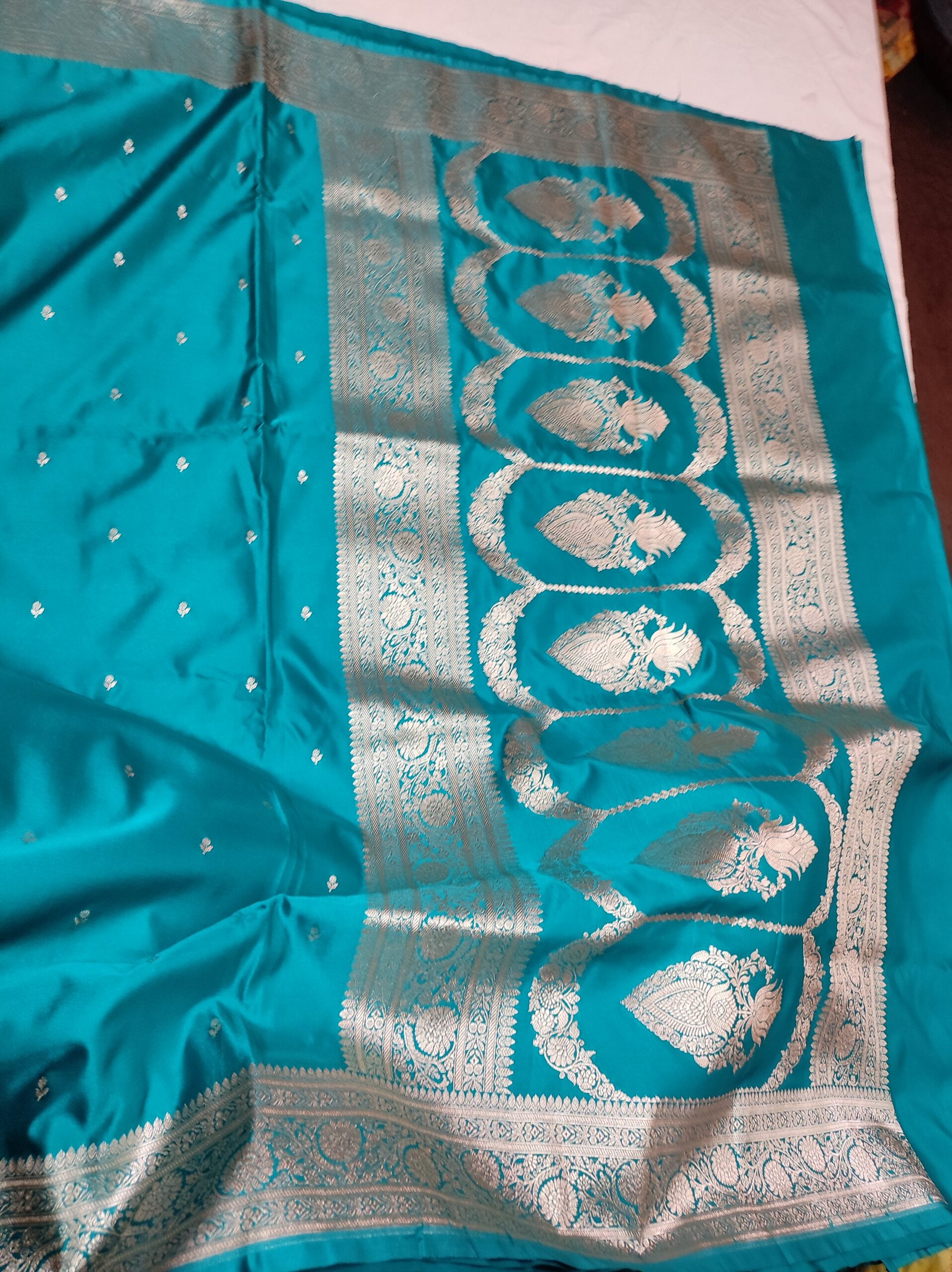 Mashru Silk Small Buties Saree