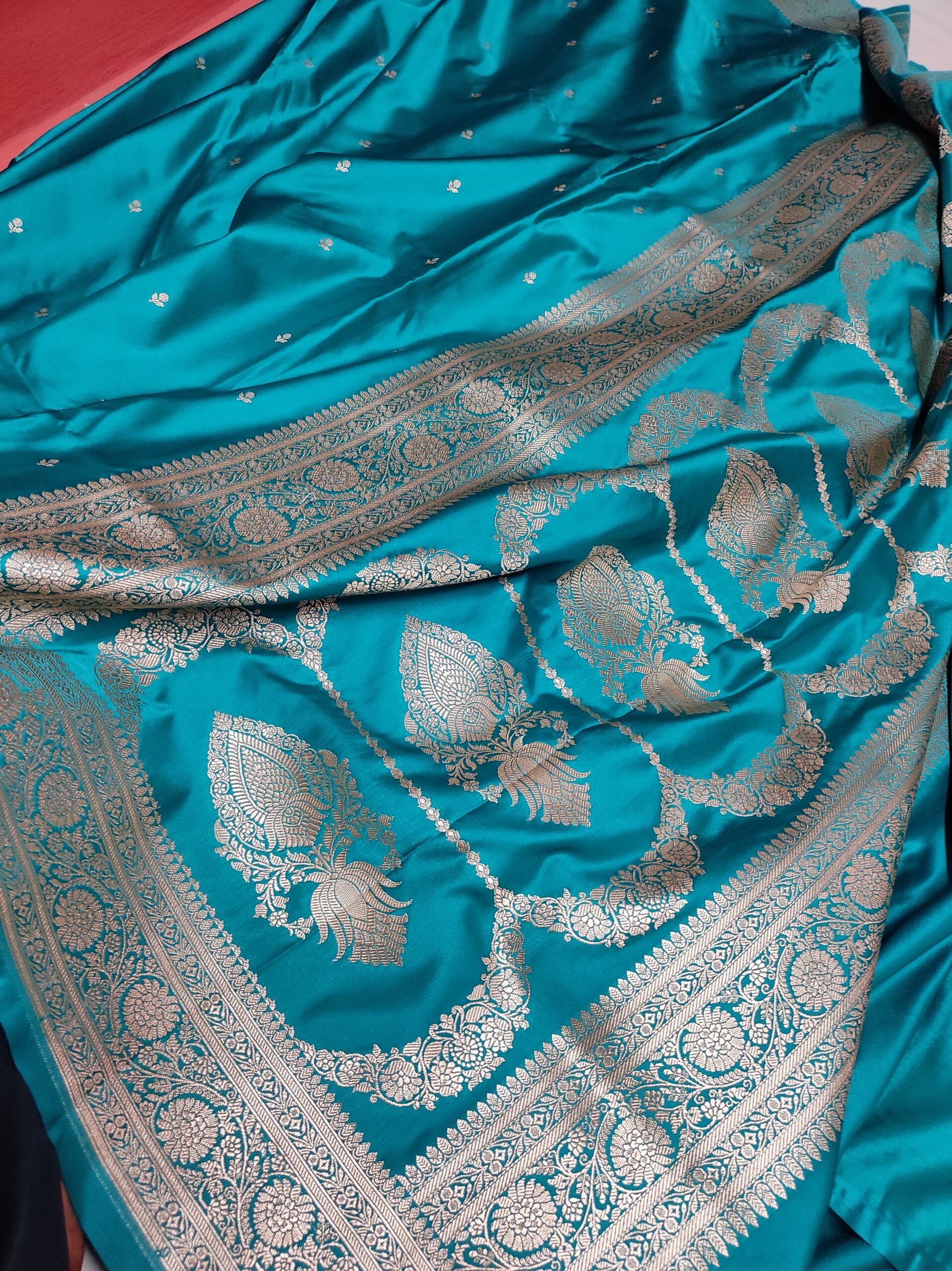 Mashru Silk Small Buties Saree