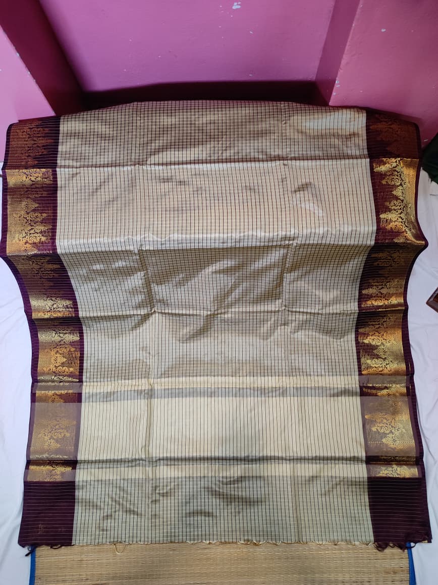 Banarasi Soft Silk Checks Saree with Rich Gold Zari Border