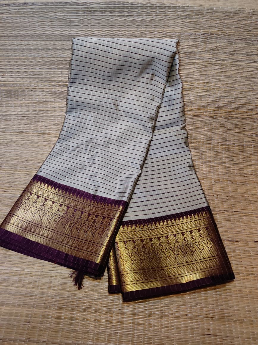 Banarasi Soft Silk Checks Saree with Rich Gold Zari Border – Ivory Cream & Maroon