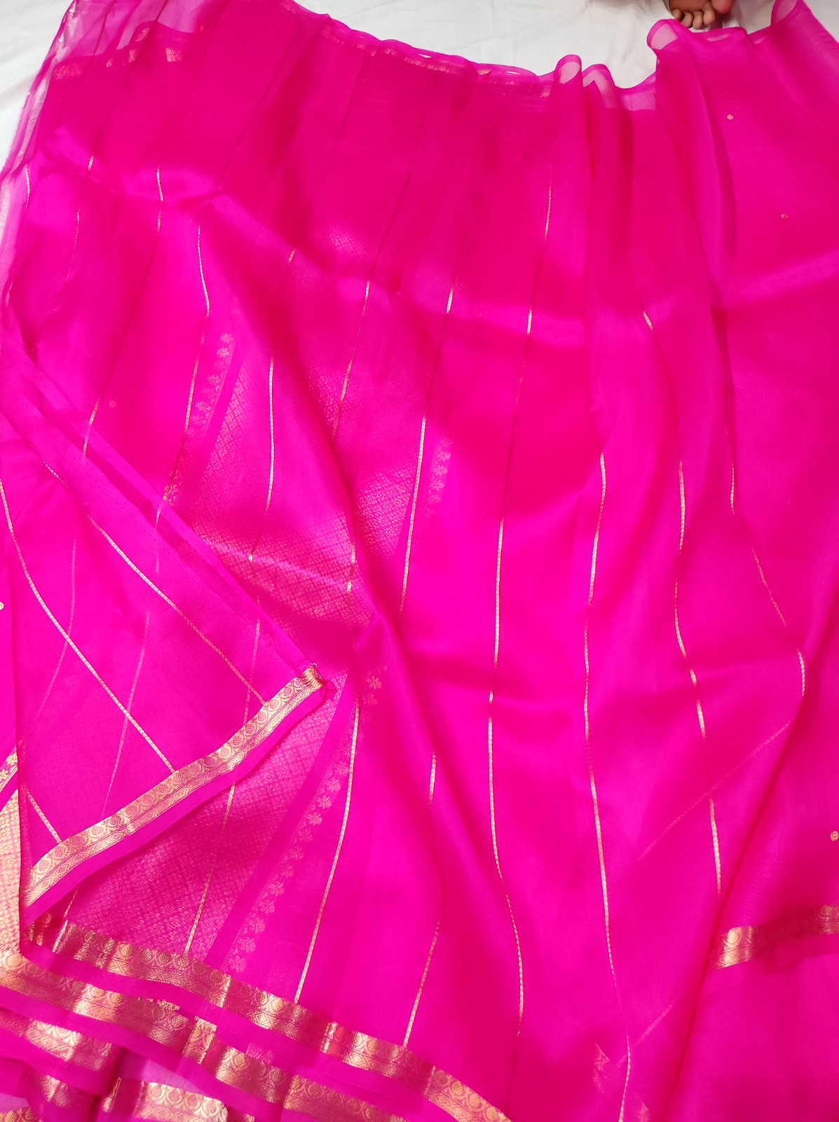 Banarasi Pure Kora Handloom Saree | Pink Zari Buti & Brocade Pallu