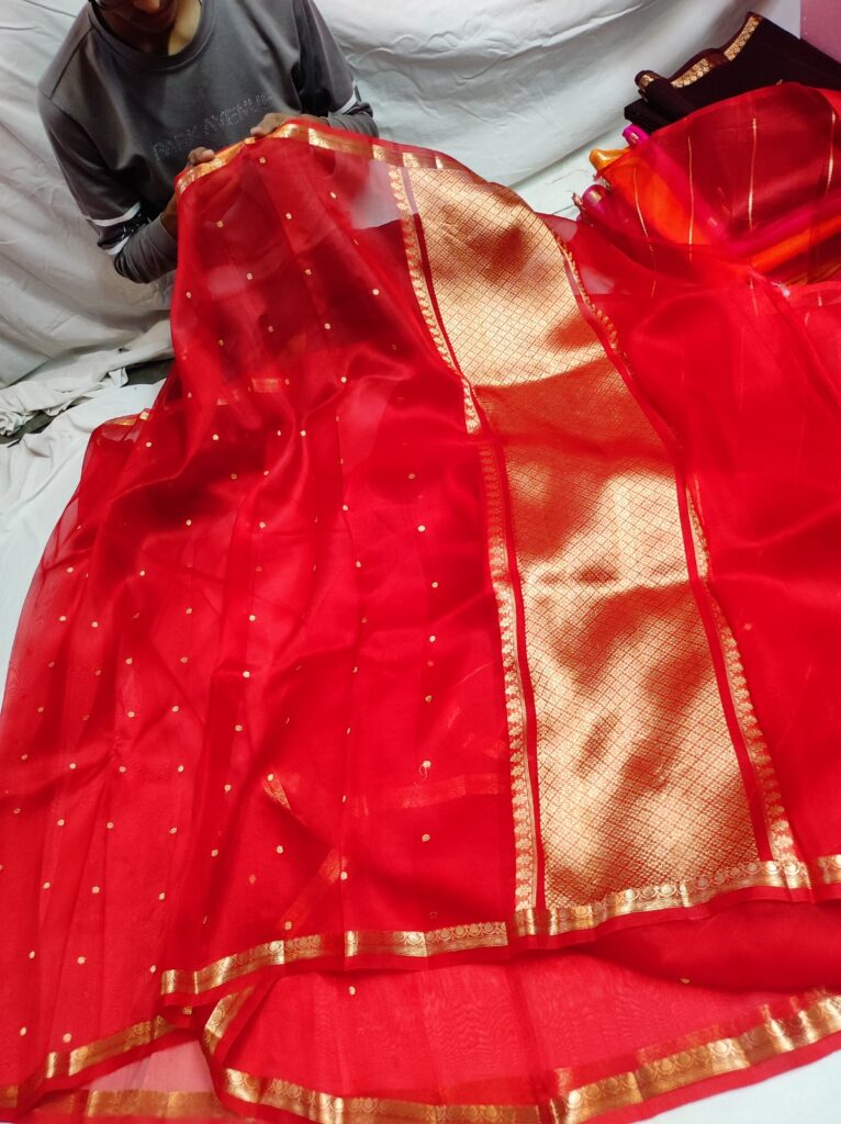 Banarasi Pure Kora Handloom Saree | Red Zari Buti & Brocade Pallu