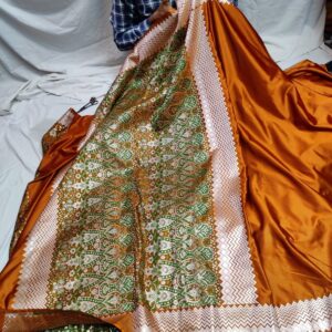 Banarasi Mashru Silk Saree with Heavy Meena Pallu & Plain Body | Premium Wedding Banarasi Saree