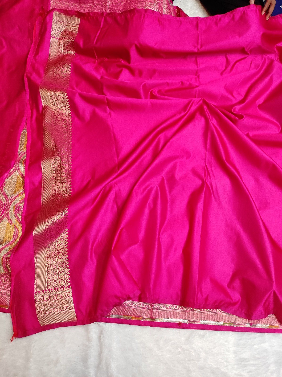 Banarasi Mashru Silk Meena Jaal Saree with Plain Blouse | Banarasi Textiles