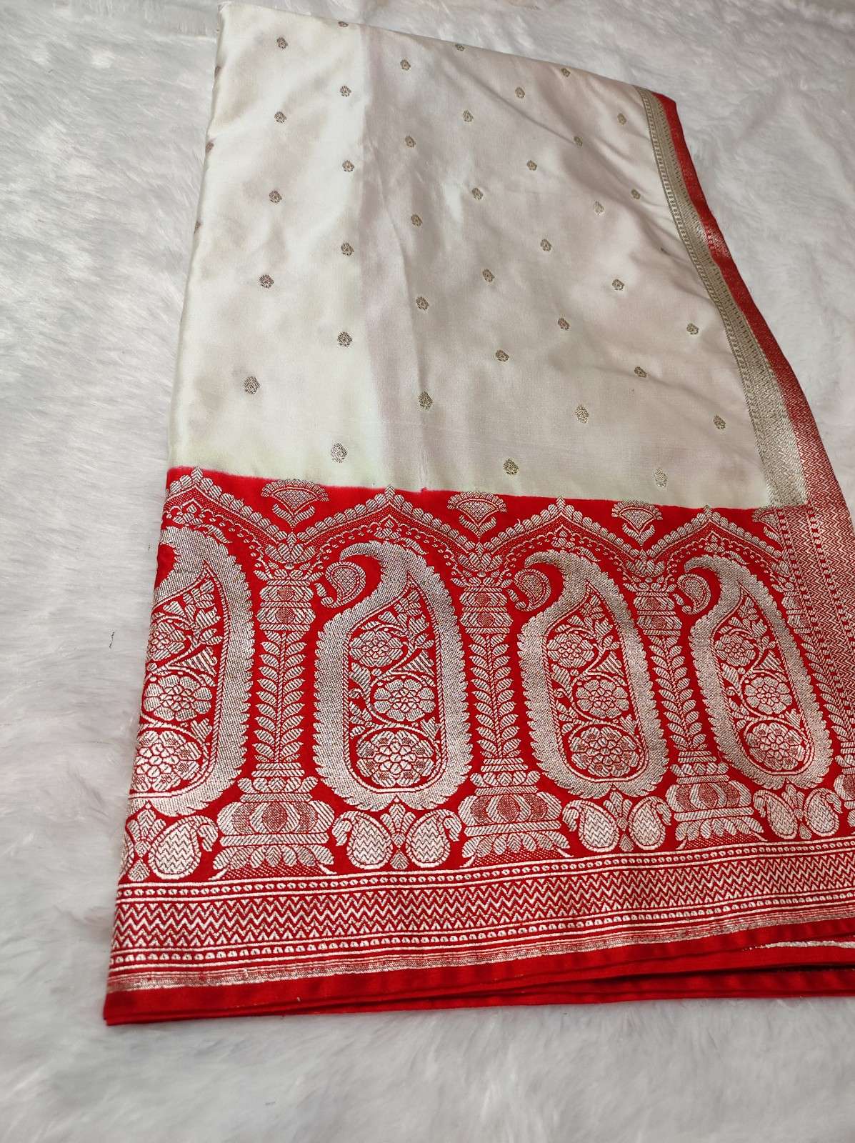 Banarasi Mashru Katan Silk Saree with Red Contrast & Buti Weaving