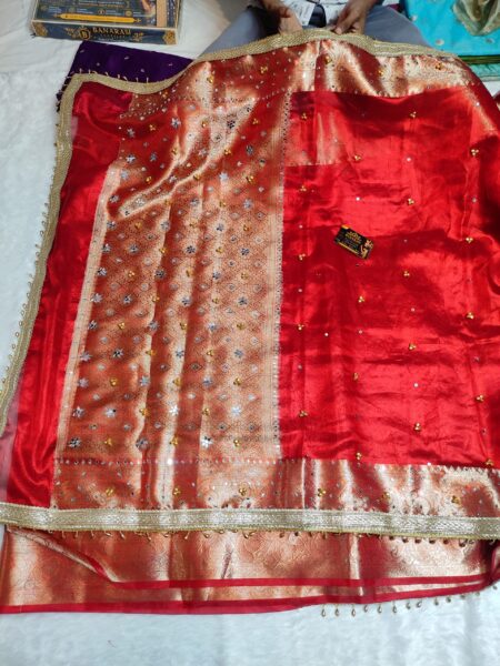 Banarasi Viral Ghughroo Glass Tissue Saree with Hand Mirror Work & Brocade Blouse