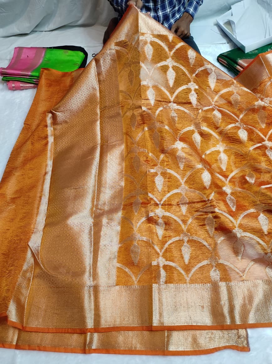 Banarasi Tissue Crush Saree with Floral Jaal & Rich Zari Border | Banarasi Textiles